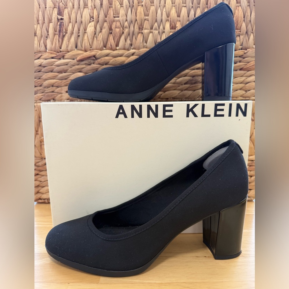Anne Klein Carole Black Fabric iBlock Heel Pumps Memory Foam—Size 10M